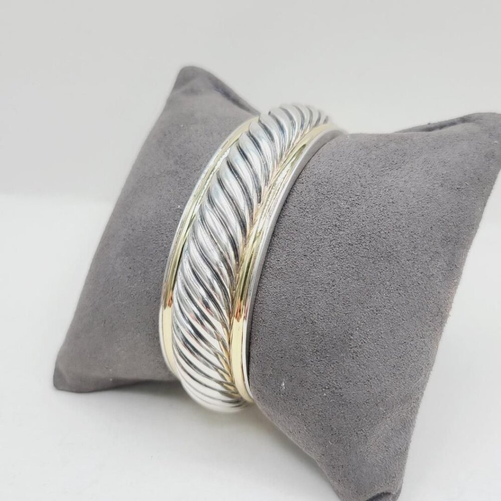 David Yurman Sculpted Two-Tone Cuff w/ Sterling Silver & 18K Gold - Medium - Picture 4 of 16
